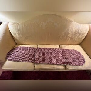 Elegant Red Plaid Quilted Reversible Table Runner